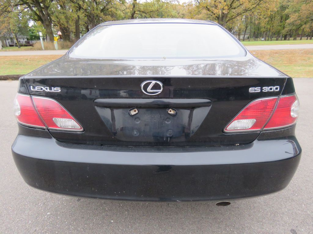 2003 Lexus ES Image 7