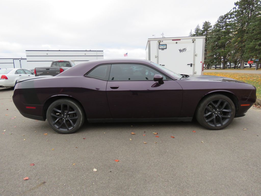 2021 Dodge Challenger Image 5