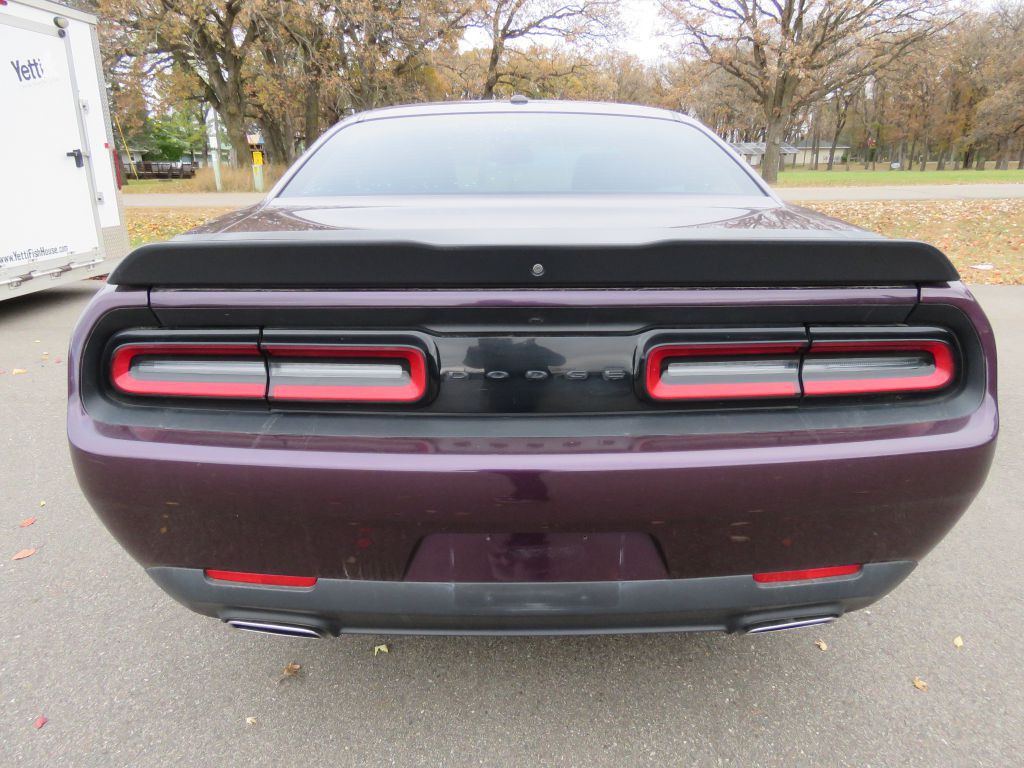 2021 Dodge Challenger Image 7