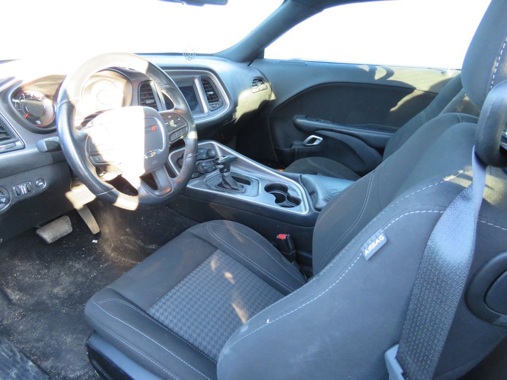 2021 Dodge Challenger Image 11