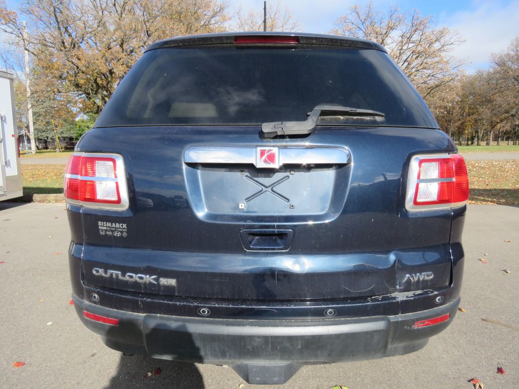 2009 Saturn Outlook Image 7