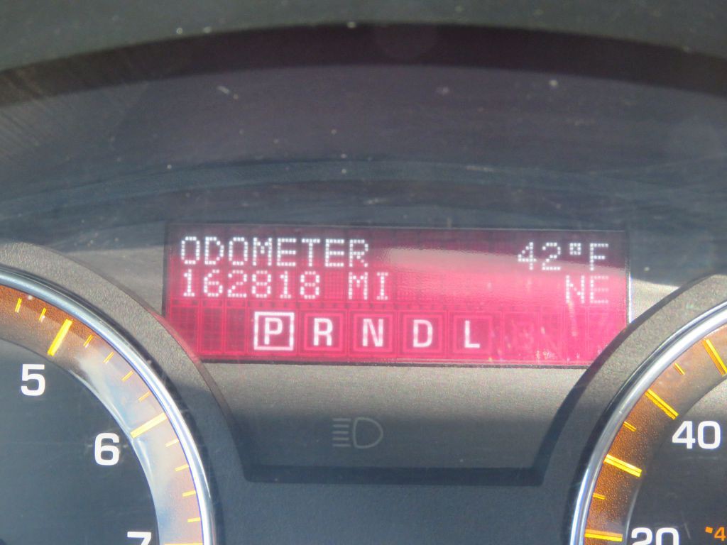 2009 Saturn Outlook Image 14