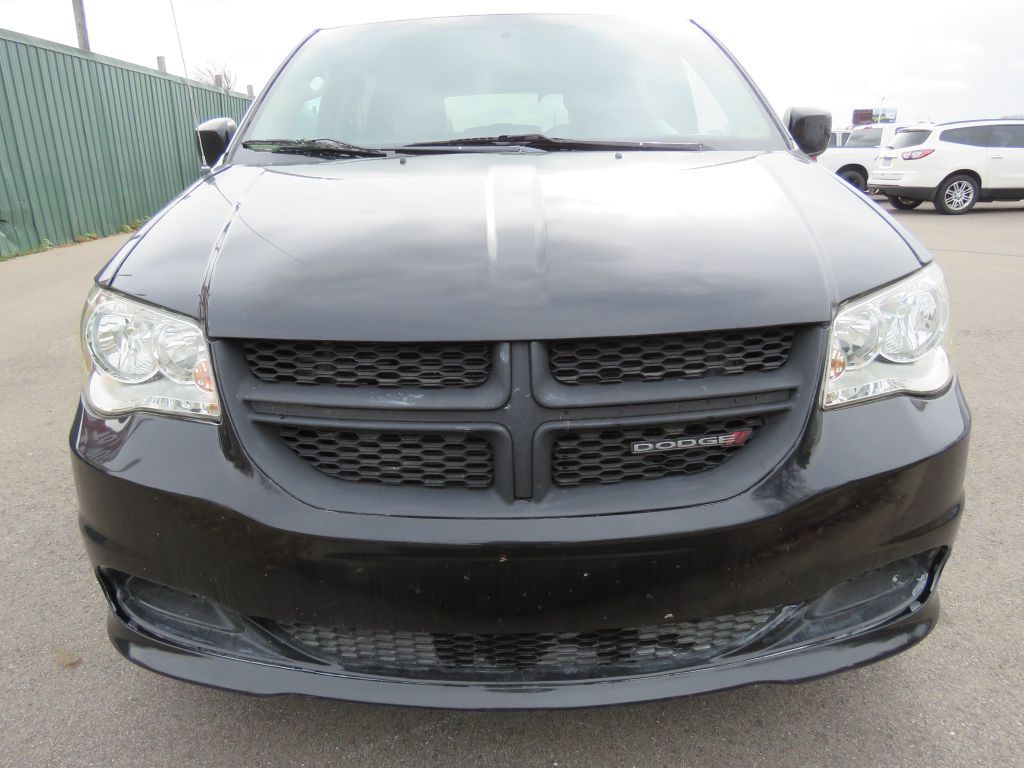 2016 Dodge Grand Caravan Image 3