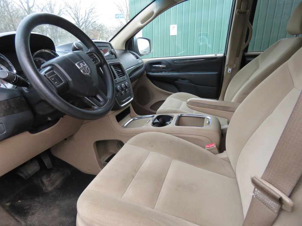 2016 Dodge Grand Caravan Image 9