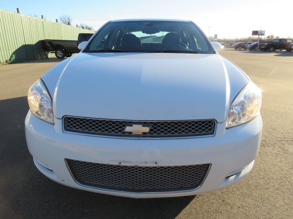 2014 Chevrolet Impala Image 3