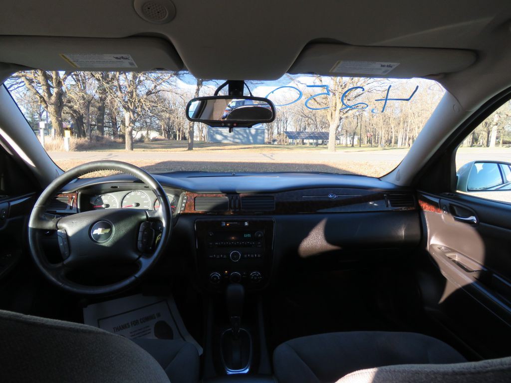 2014 Chevrolet Impala Image 11
