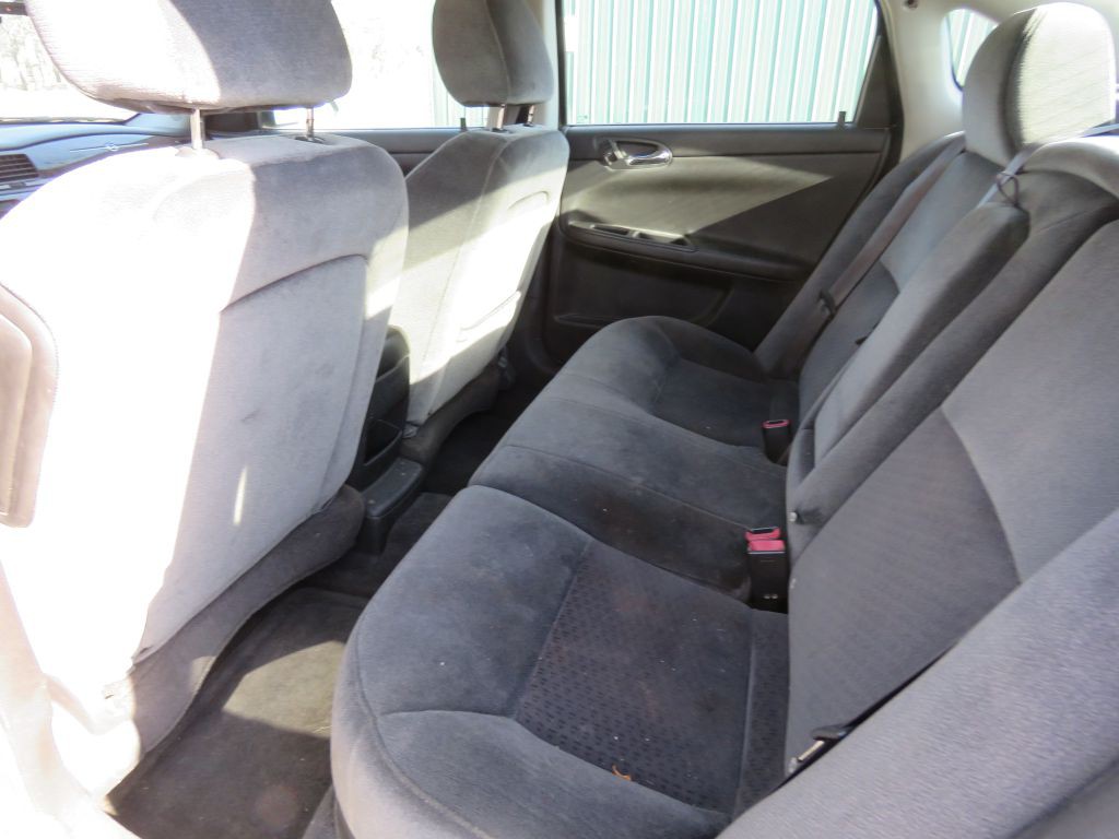 2012 Chevrolet Impala Image 10