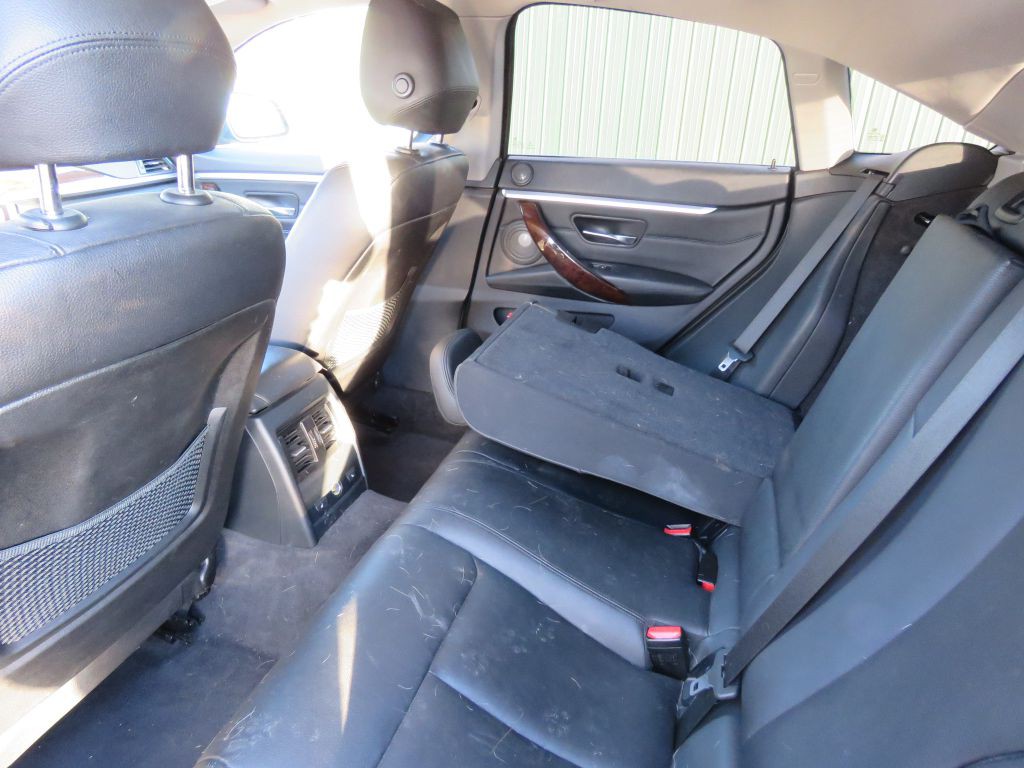 2015 BMW 4 Series Image 10