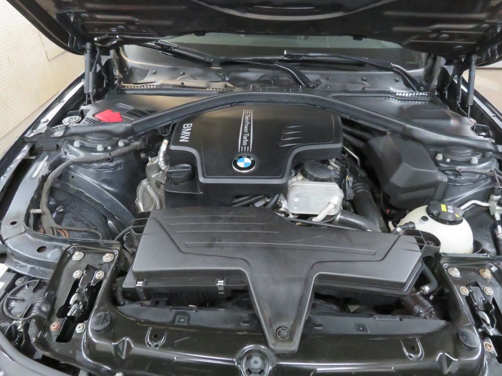 2015 BMW 4 Series Image 13