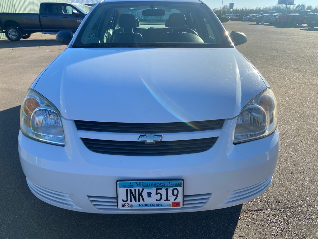 2008 Chevrolet Cobalt Image 3