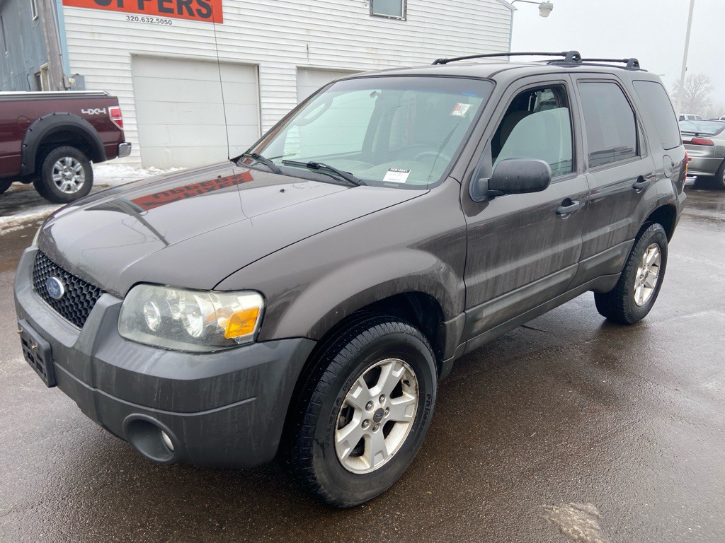 2007 Ford Escape Image 2