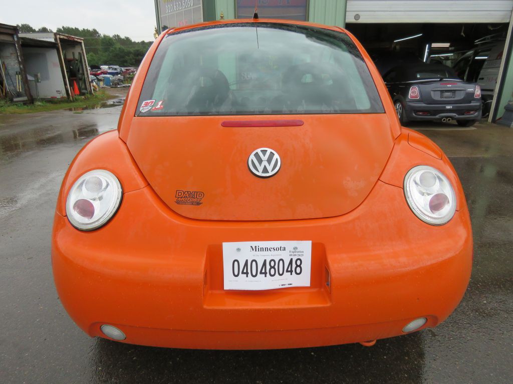 1998 Volkswagen Beetle Image 7