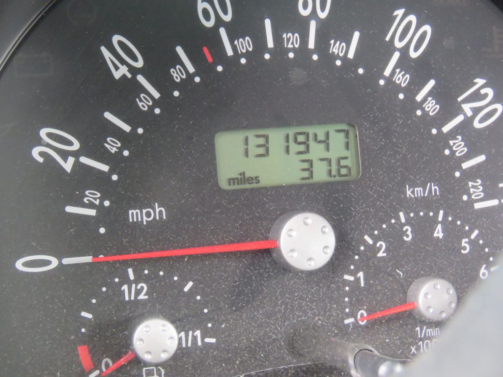 1998 Volkswagen Beetle Image 11