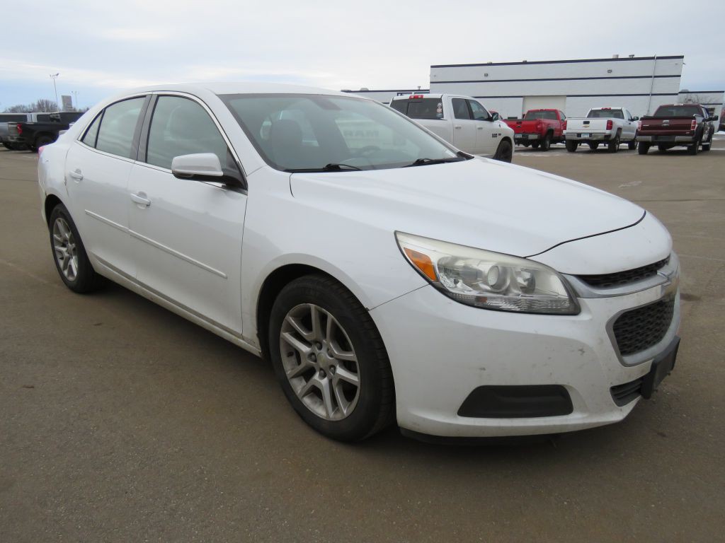 2014 Chevrolet Malibu Image 4