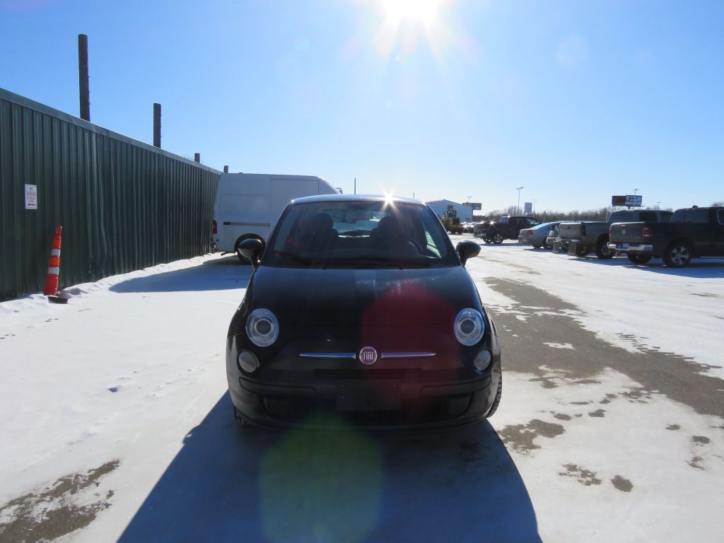 2013 FIAT 500 Image 3