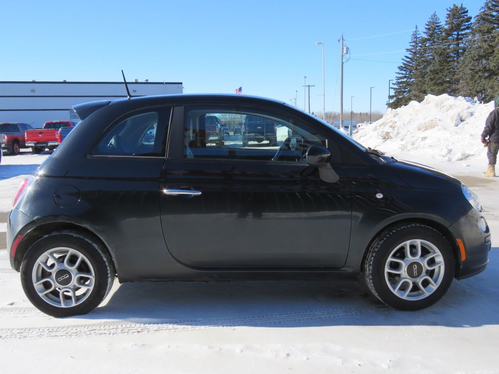 2013 FIAT 500 Image 5