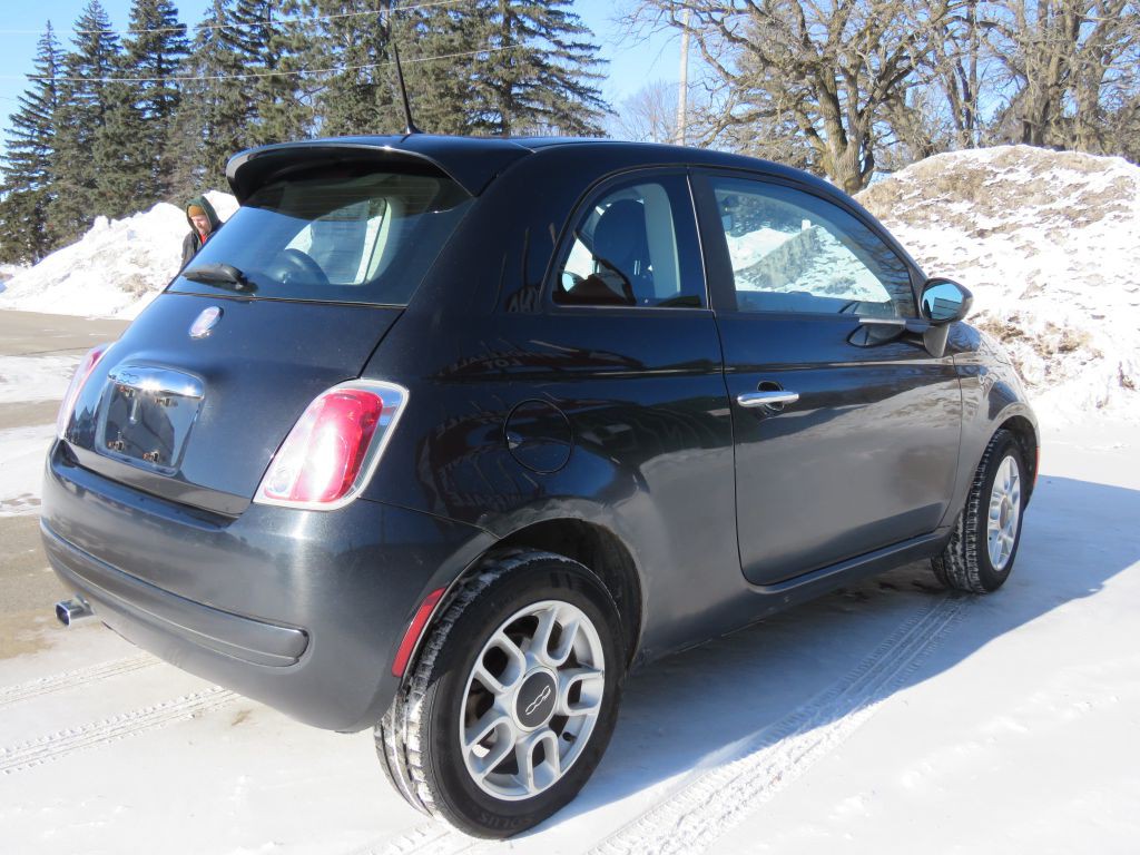 2013 FIAT 500 Image 6