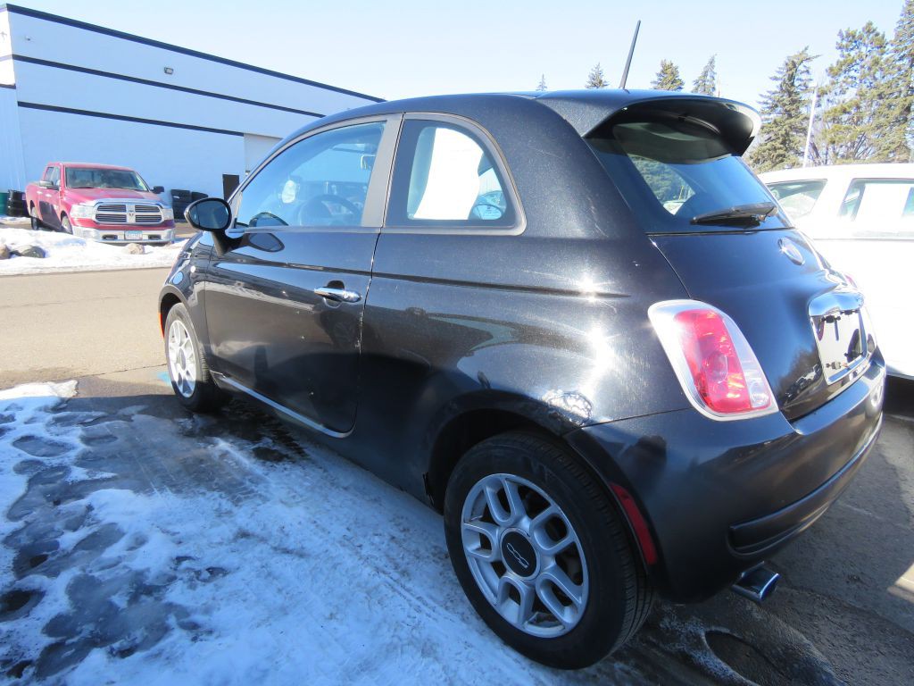 2013 FIAT 500 Image 8