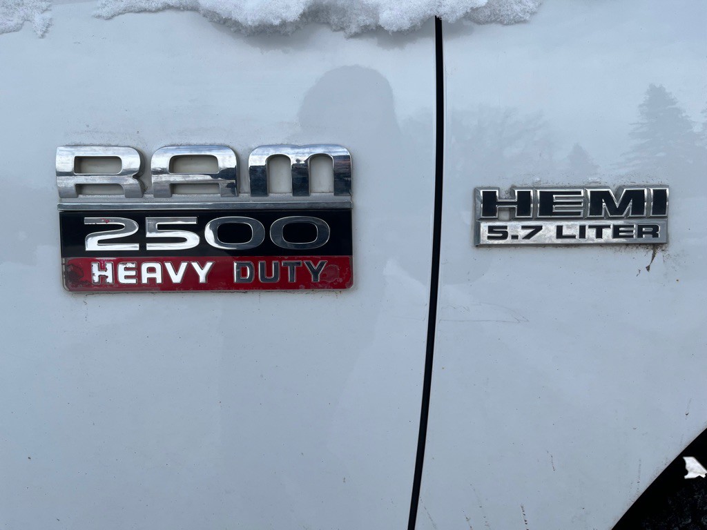 2012 Dodge Ram 2500 Image 11