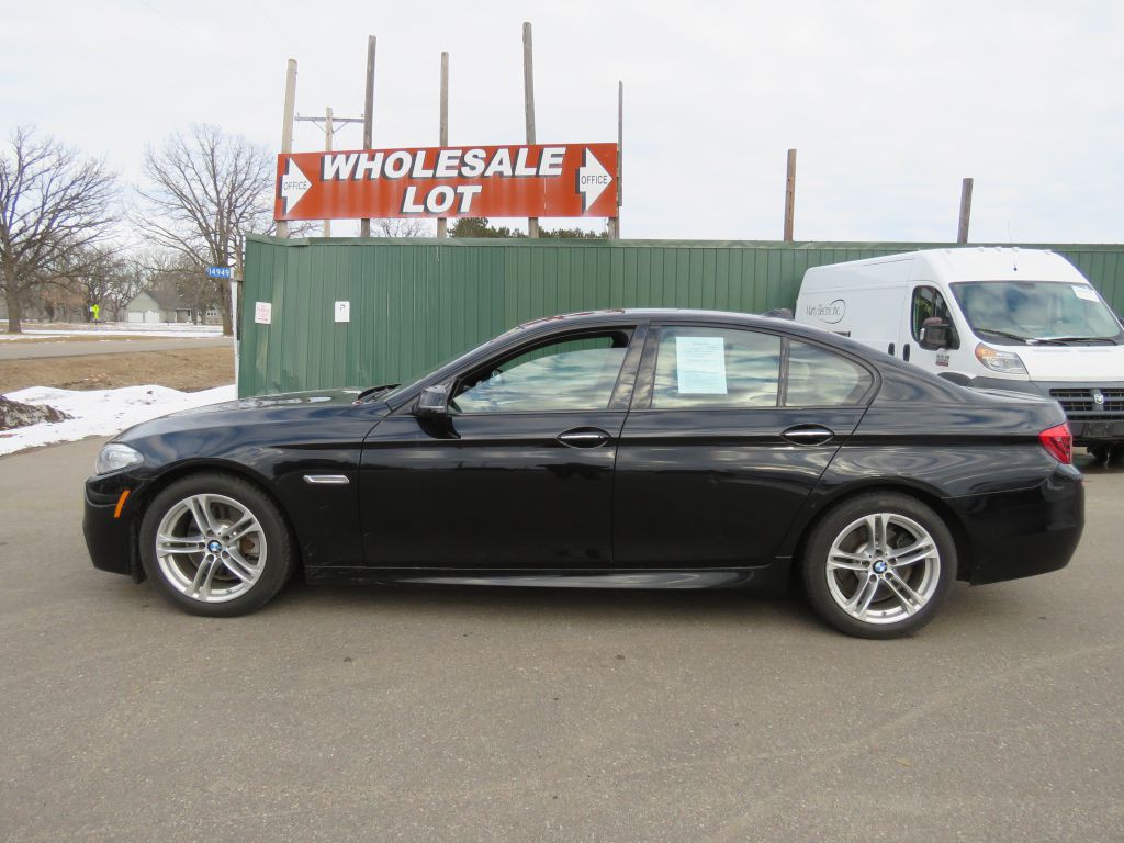 2014 BMW 5 Series Image 1