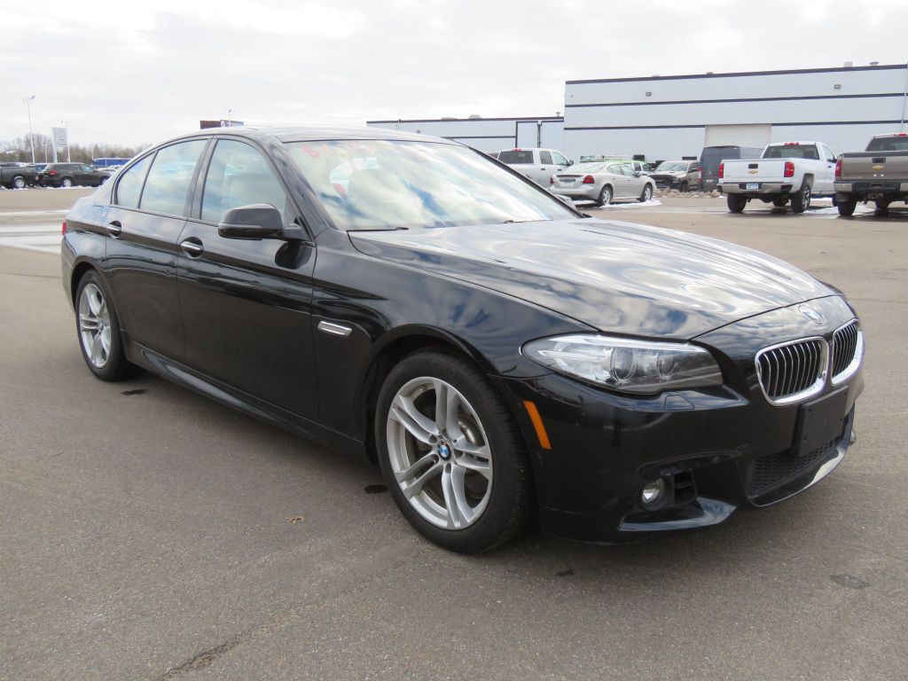 2014 BMW 5 Series Image 4