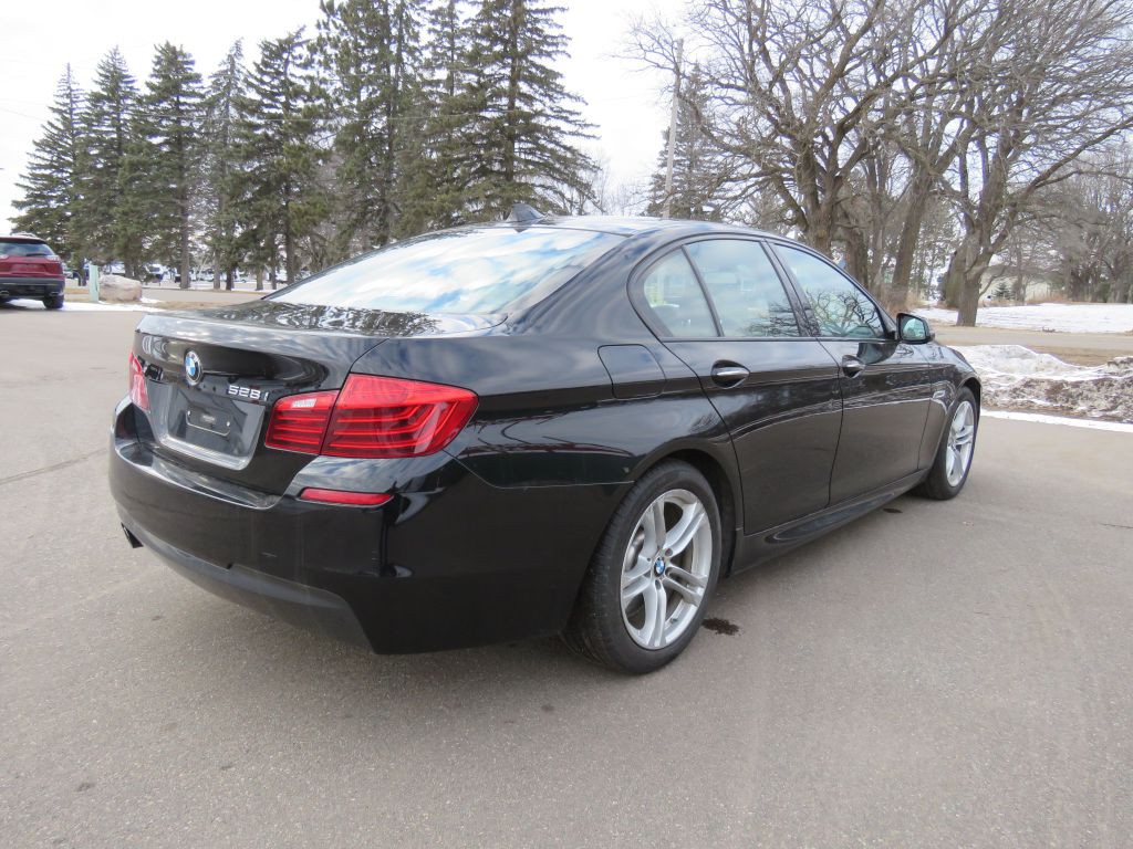 2014 BMW 5 Series Image 6