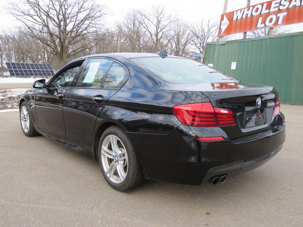 2014 BMW 5 Series Image 8