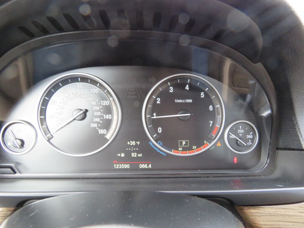 2014 BMW 5 Series Image 17