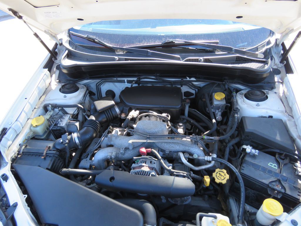 2010 Subaru Forester Image 13