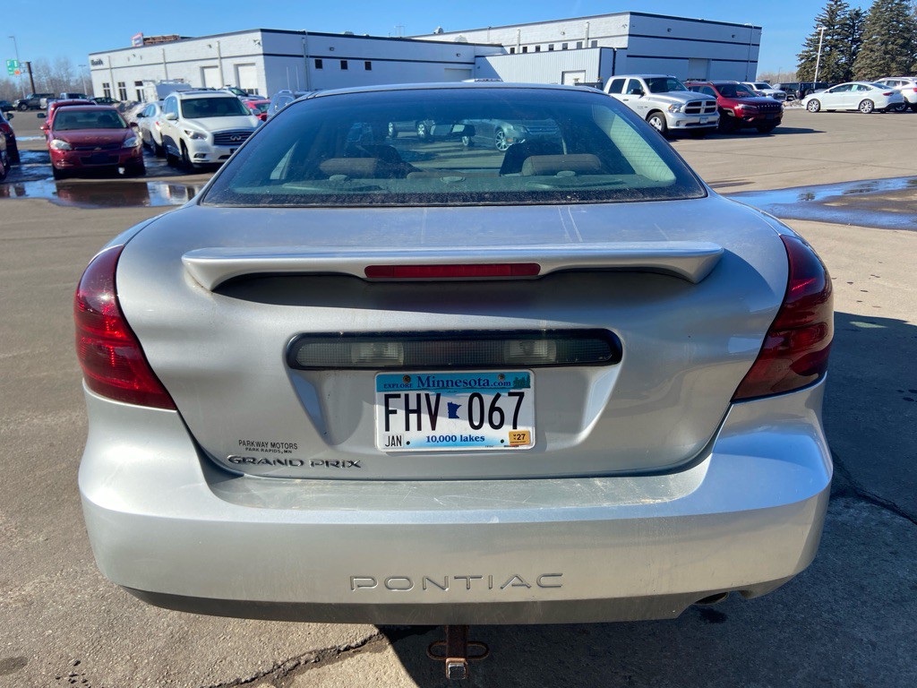 2007 Pontiac Grand Prix Image 6