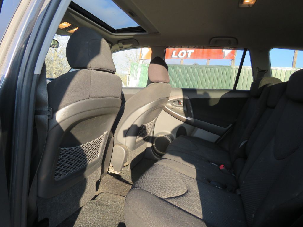 2007 Toyota Rav4 Image 10
