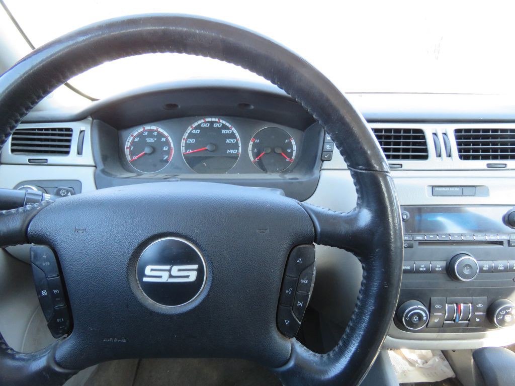 2008 Chevrolet Impala Image 12