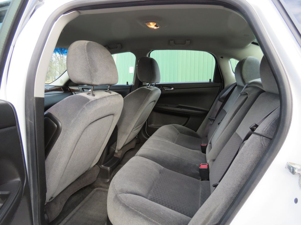 2012 Chevrolet Impala Image 10