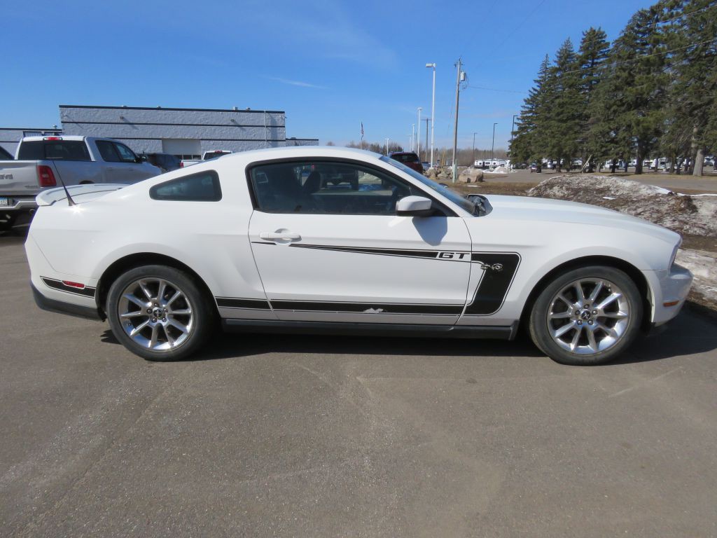 2011 Ford Mustang Image 5