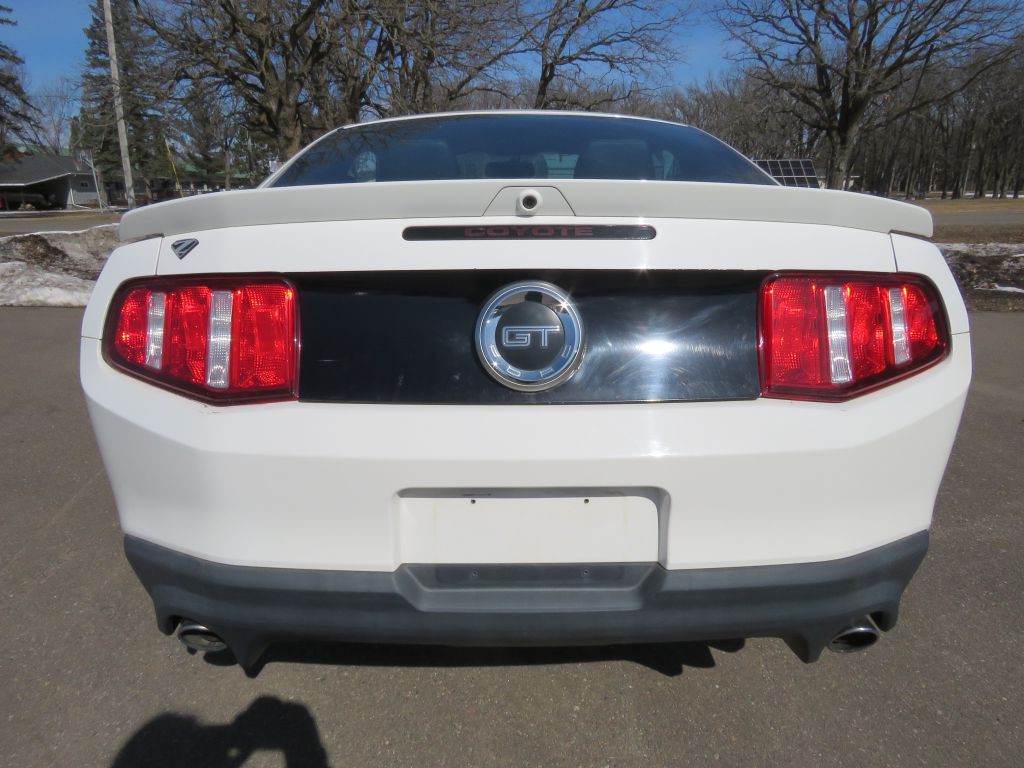 2011 Ford Mustang Image 7