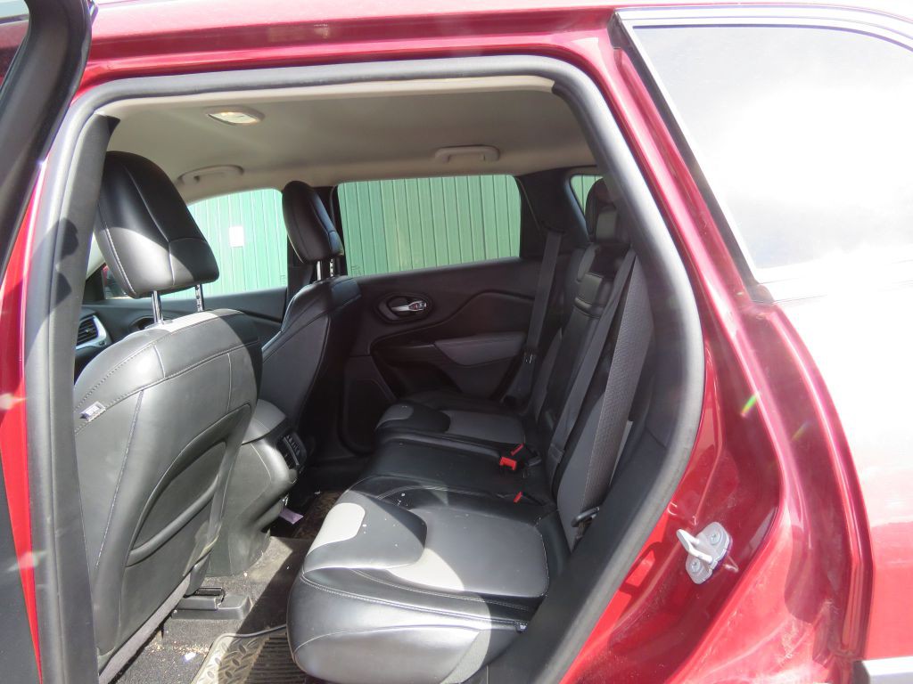 2014 Jeep Cherokee Image 10