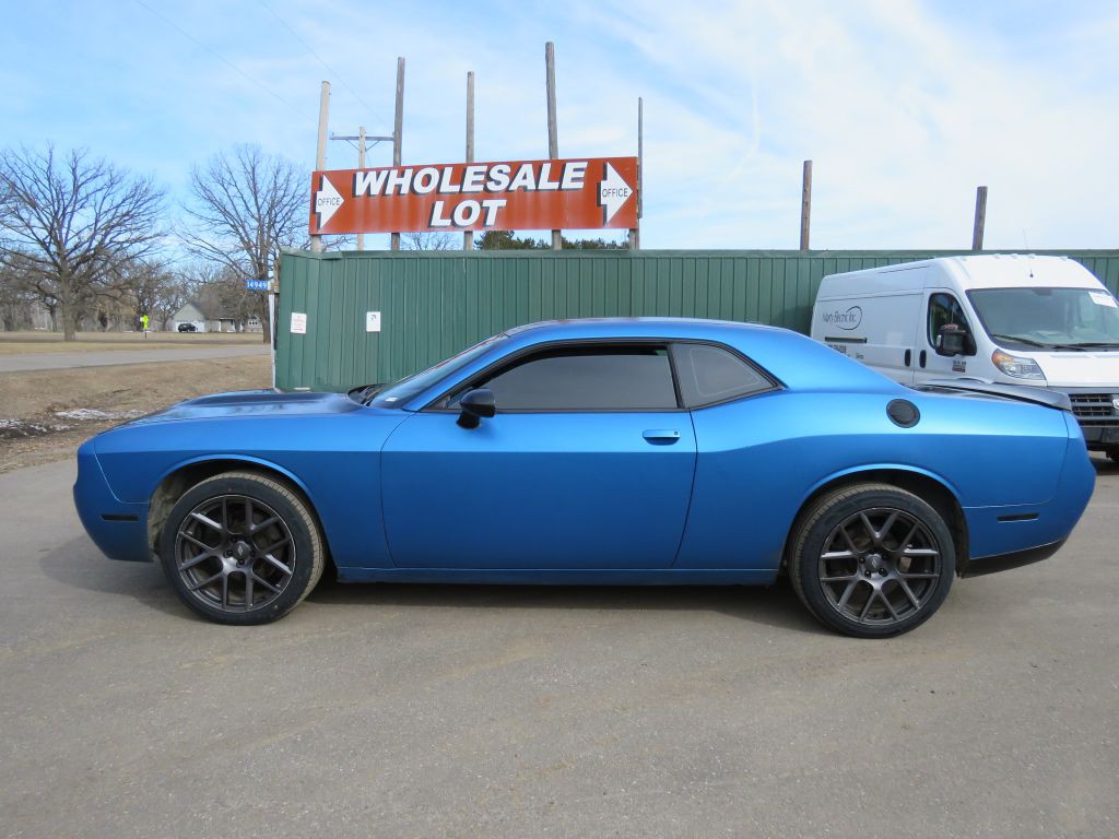 2021 Dodge Challenger Image 1