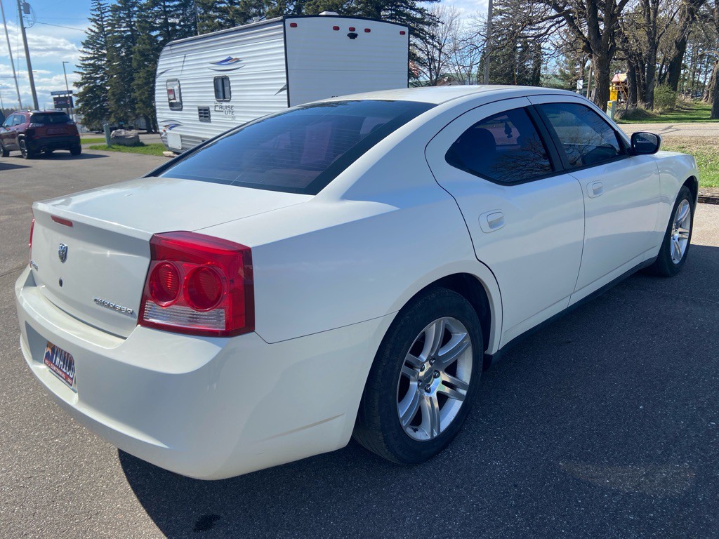 2009 Dodge Charger Image 6