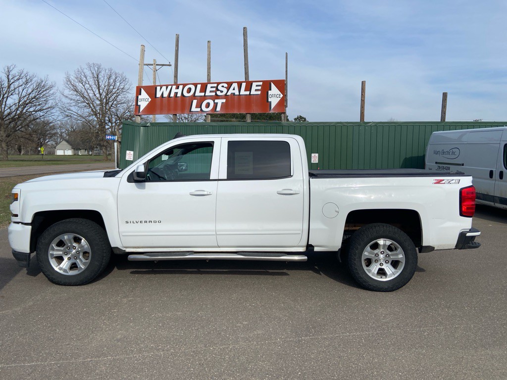 2018 Chevrolet Silverado 1500 Image 1