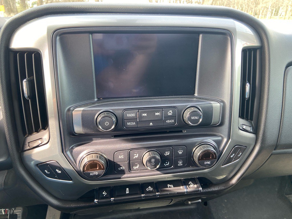 2018 Chevrolet Silverado 1500 Image 14