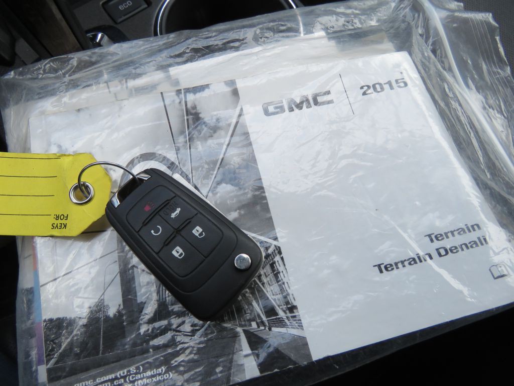 2015 GMC Terrain Image 13