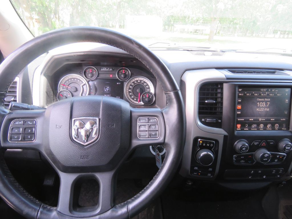2017 RAM 1500 Image 16