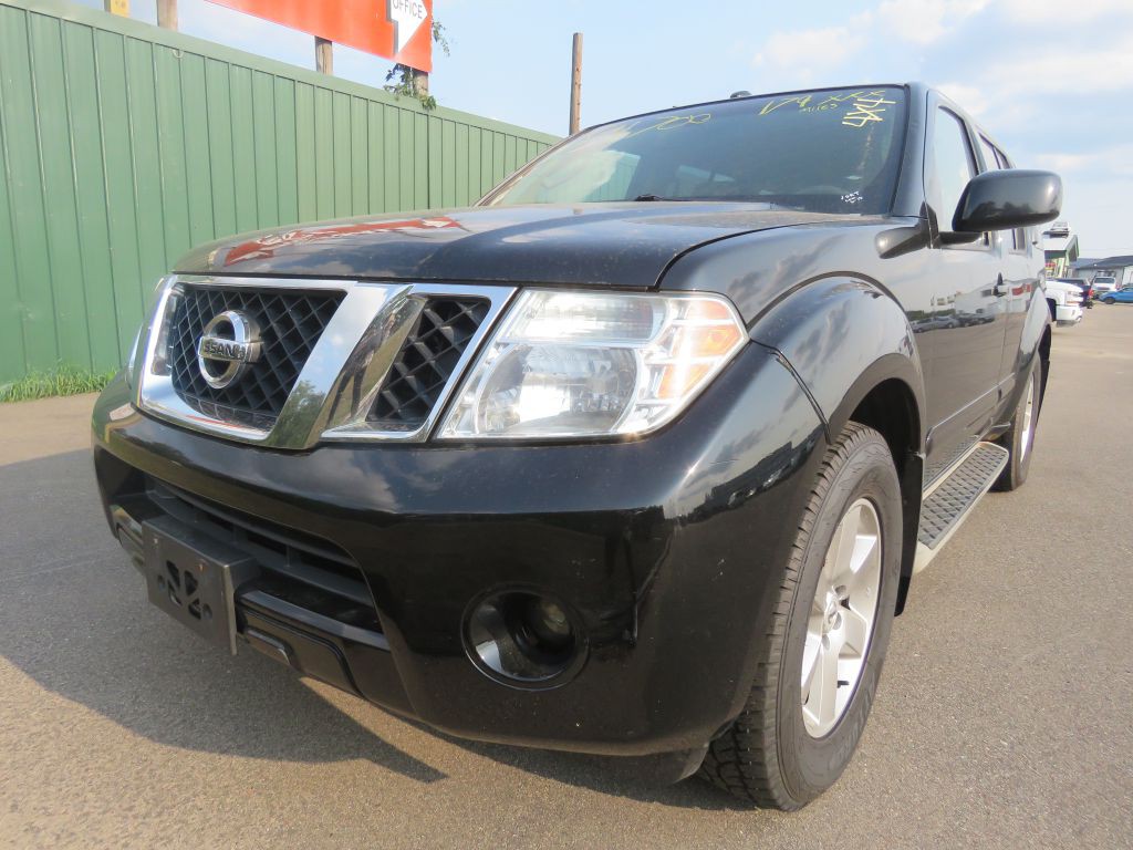 2008 Nissan Pathfinder Image 2