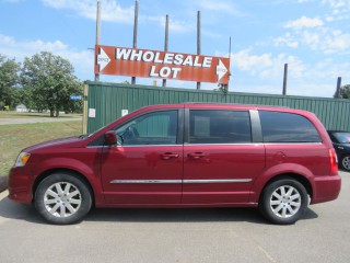 Image for 2014 Chrysler Town & Country Touring ID: 7587928