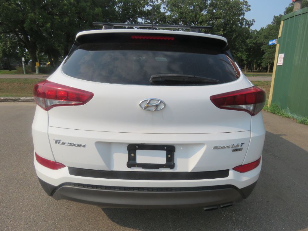 2016 Hyundai Tucson Image 6