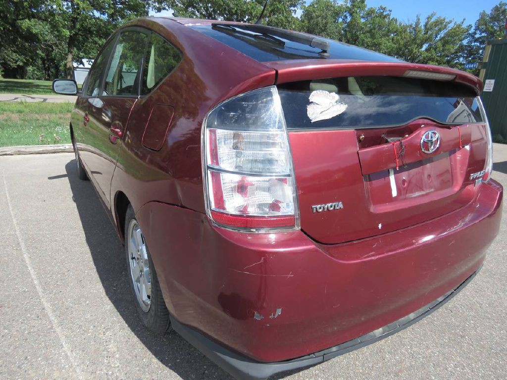 2005 Toyota Prius Image 8