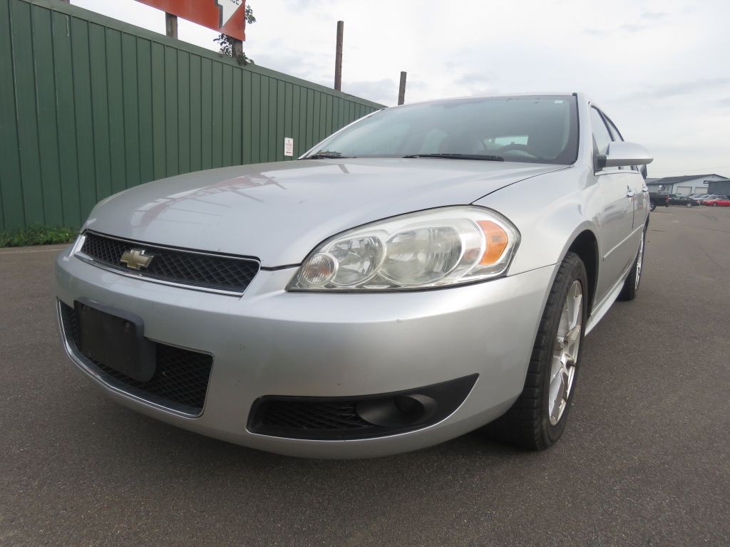 2012 Chevrolet Impala Image 2