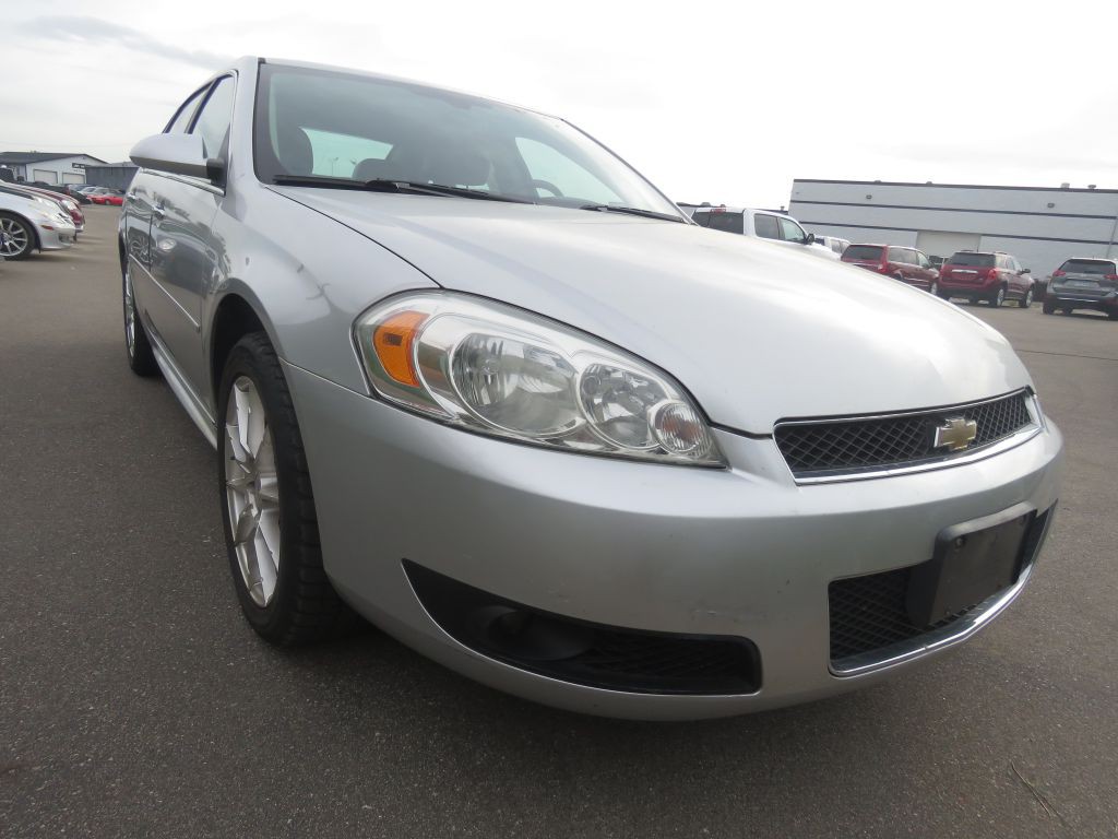 2012 Chevrolet Impala Image 4