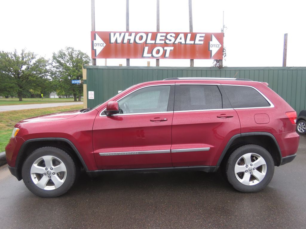 2013 Jeep Grand Cherokee Image 1