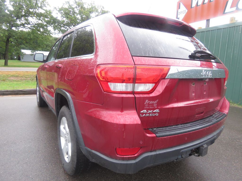 2013 Jeep Grand Cherokee Image 8